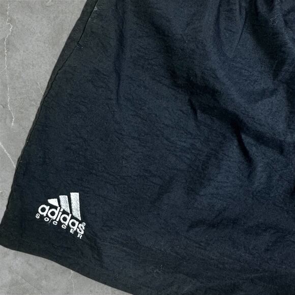 Vintage Adidas Soccer Shorts - Size XL - Classic Style - Picture 4 of 4